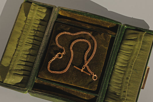 Antique victorian curb link albert chain, in 9 carat gold