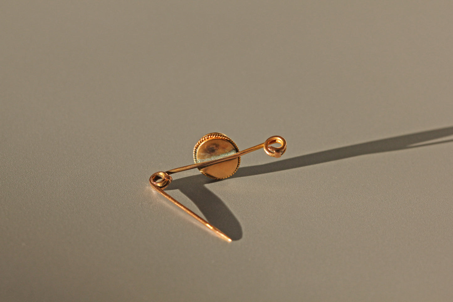 Antique victorian old mine cut diamond & onyx brooch, in 9 carat gold