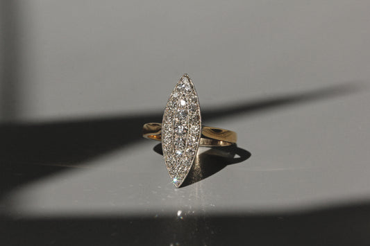 Antique victorian old cut diamond navette ring, in 18 carat gold