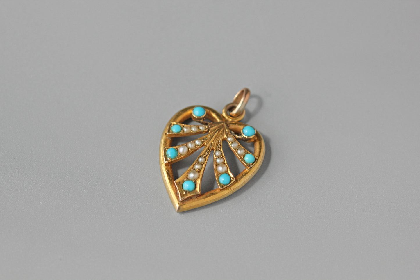 Antique victorian turquoise and pearl heart pendant, in 9 carat gold