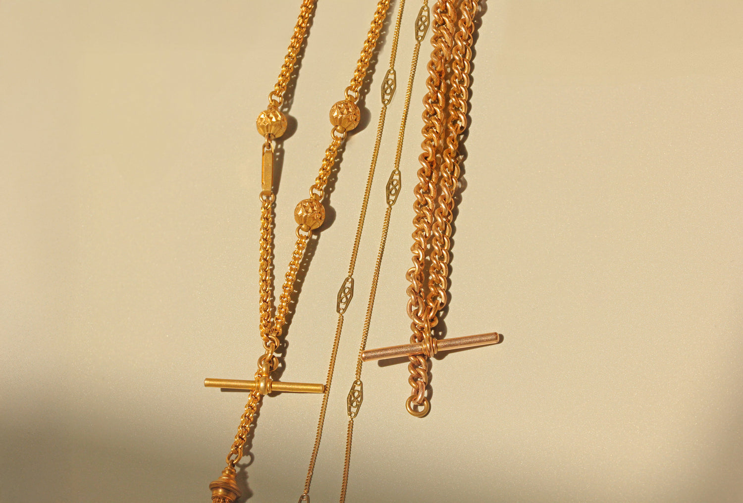 Necklaces & Chains