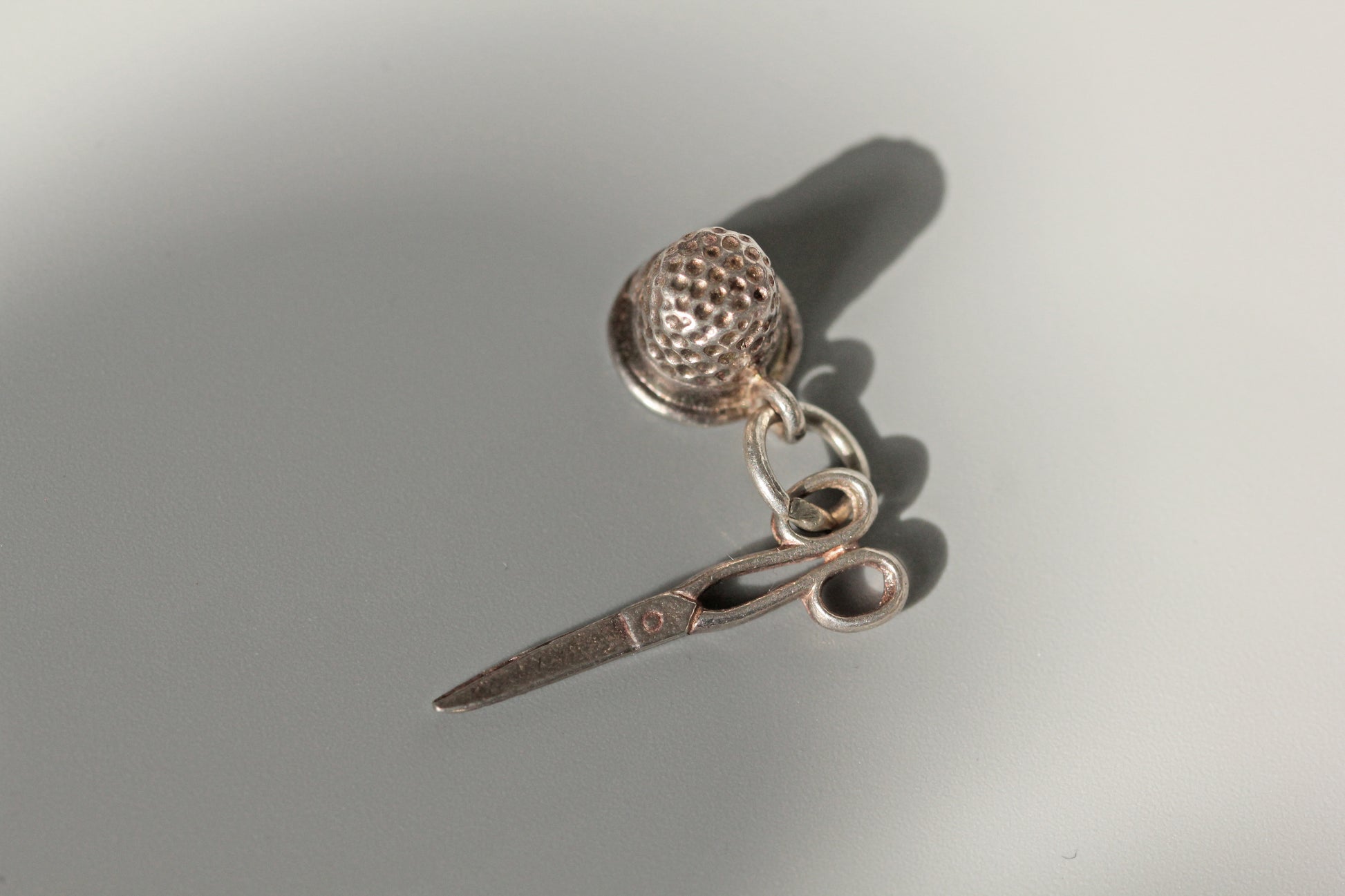 Vintage sterling silver sewing charm pendant with scissors and thimble
