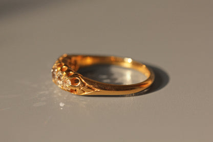 Antique georgian old cut diamond ring, in 18 carat gold