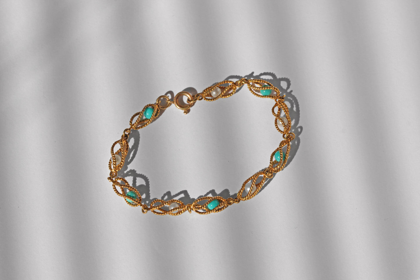 Vintage 1968 9ct gold bracelet with turquoise amazonite stones
