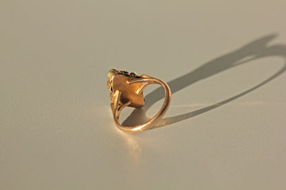 Antique victorian turquoise navette ring, in 9 carat gold