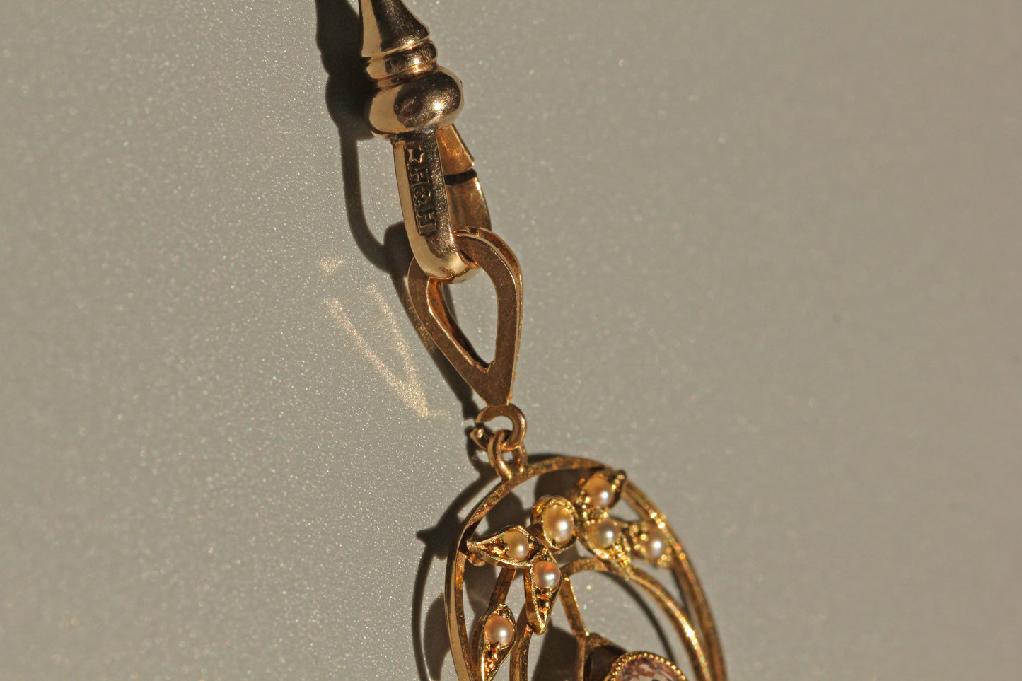 Antique art nouveau zircon & seed pearl lavaliere pendant, in 9 carat gold