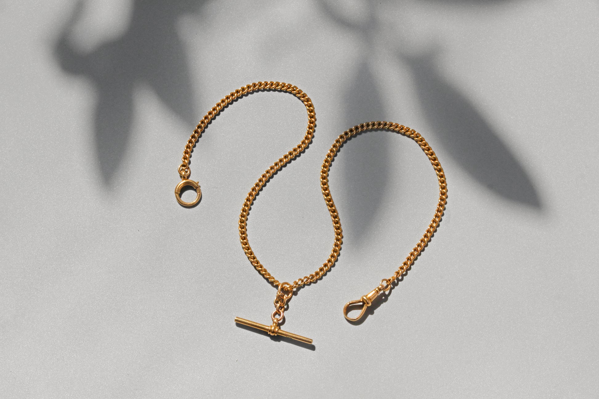 Antique 18ct gold curb link chain necklace
