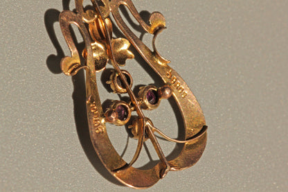 Back view of antique 1905 ruby pendant in gold