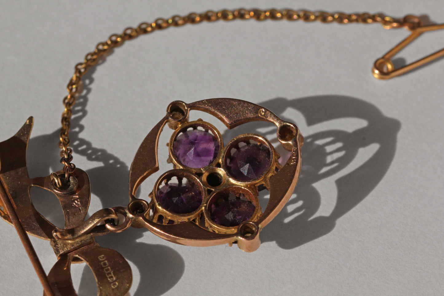 Antique victorian amethyst and pearl brooch pendant, in 9 carat gold