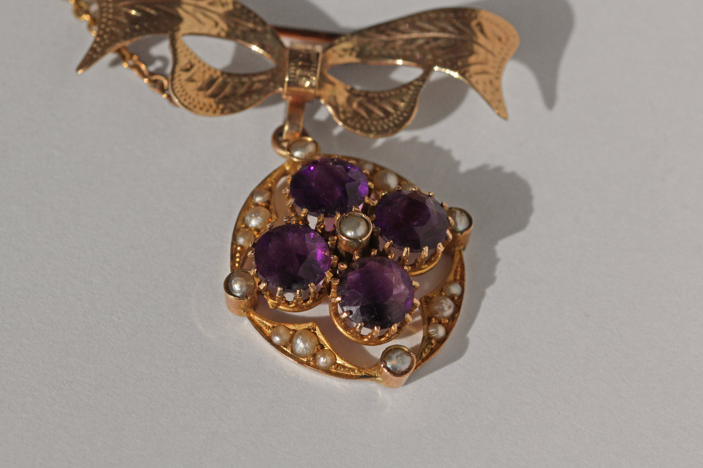 Antique victorian amethyst and pearl brooch pendant, in 9 carat gold