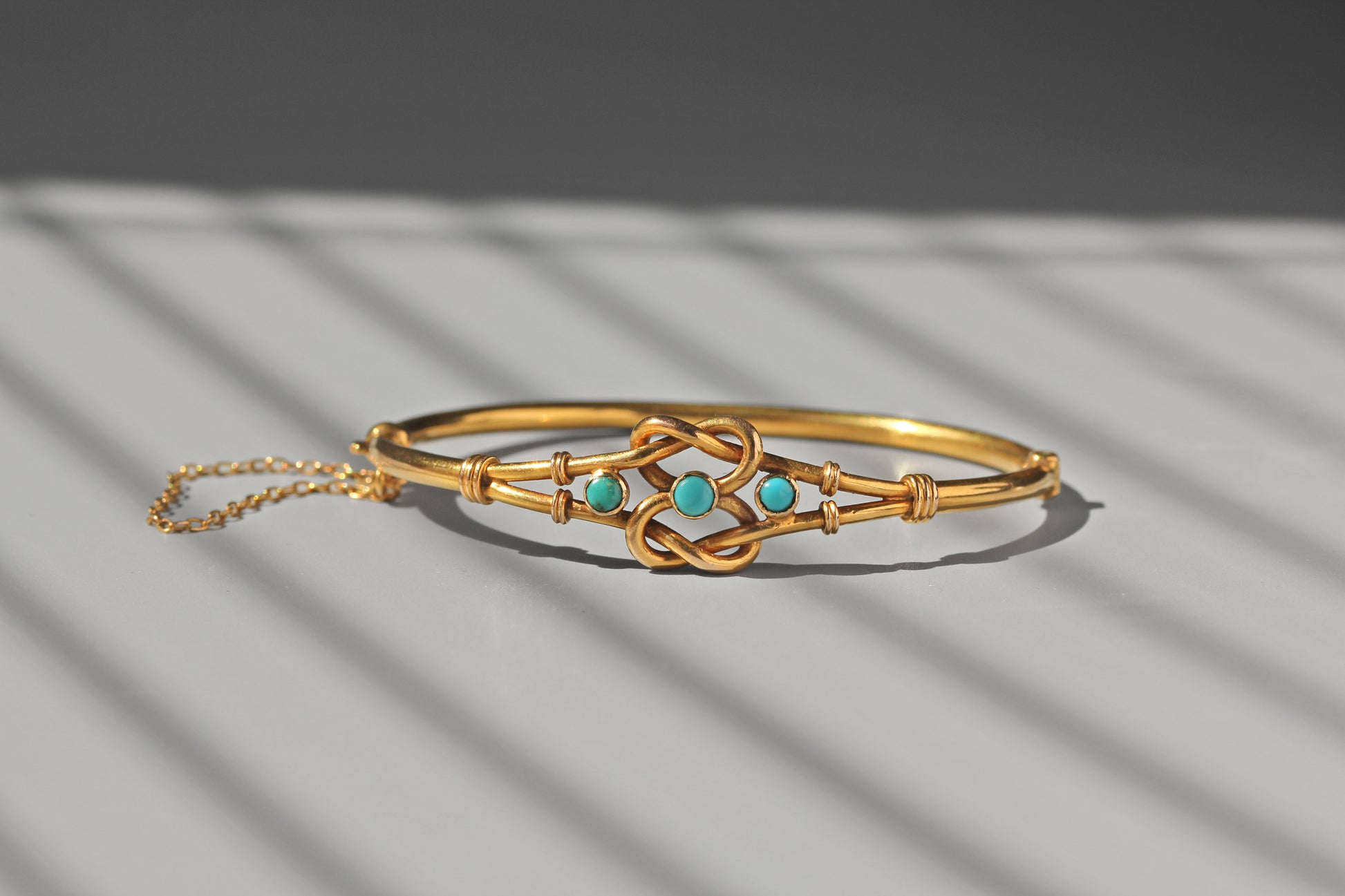 Victorian turquoise bangle with cabochon turquoise stones
