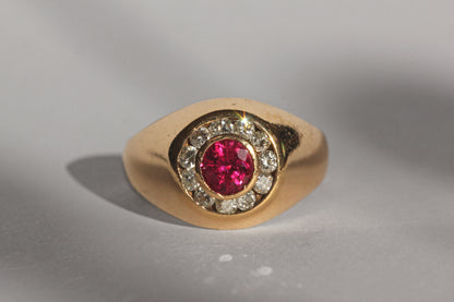Vintage ruby and diamond bombe ring, in 14 carat gold
