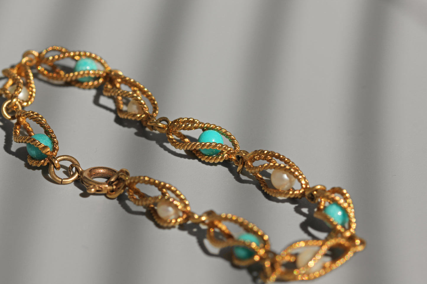 Vintage pearl & amazonite bracelet, in 9 carat gold