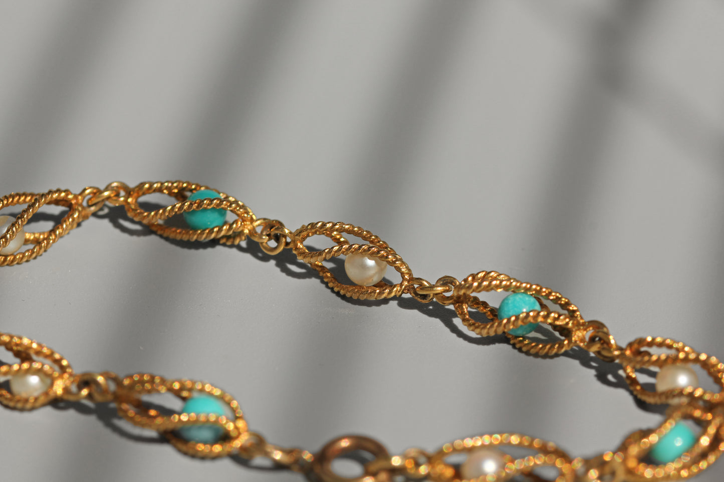 Vintage pearl & amazonite bracelet, in 9 carat gold