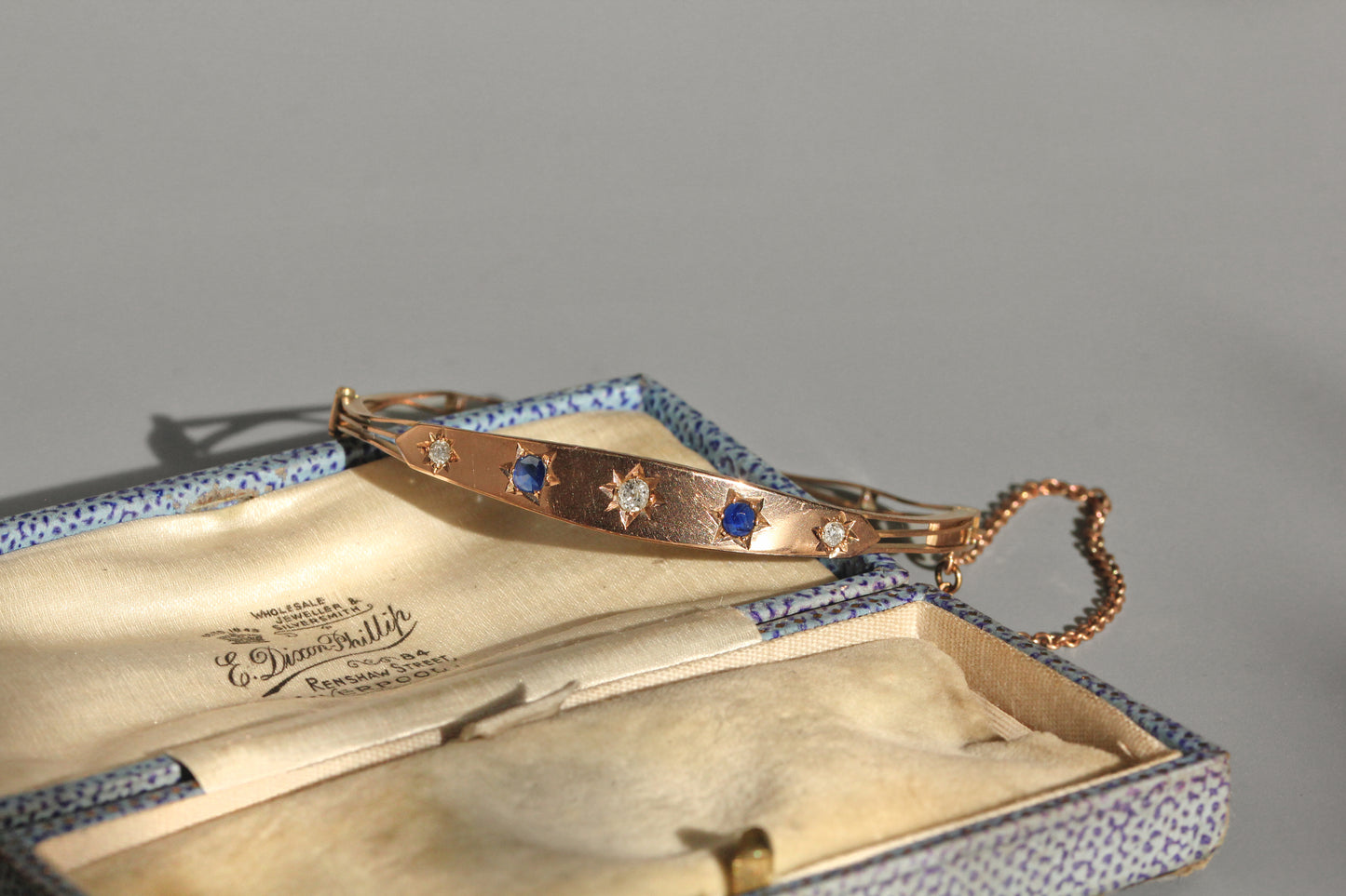 Antique victorian diamond and sapphire bangle, in 9 carat gold