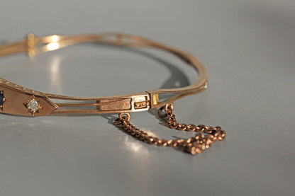 Antique victorian diamond and sapphire bangle, in 9 carat gold