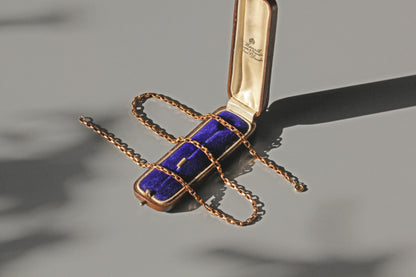 Antique victorian chunky belcher box link chain, in 9 carat gold