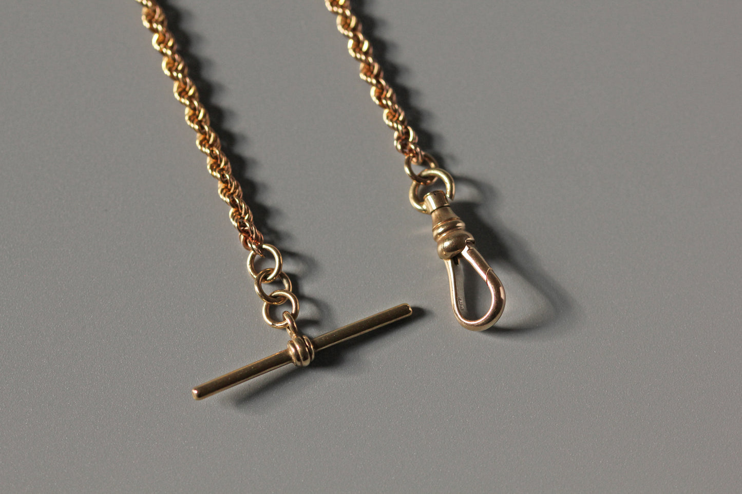 Antique victorian rope link twist chain with T-bar, in 9 carat gold