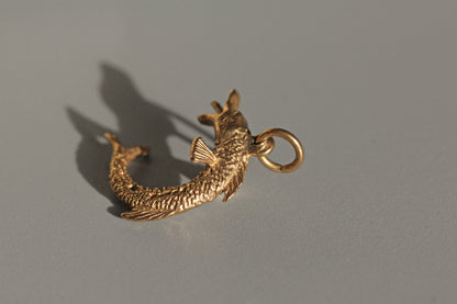 Vintage pike fish charm, in 9 carat gold