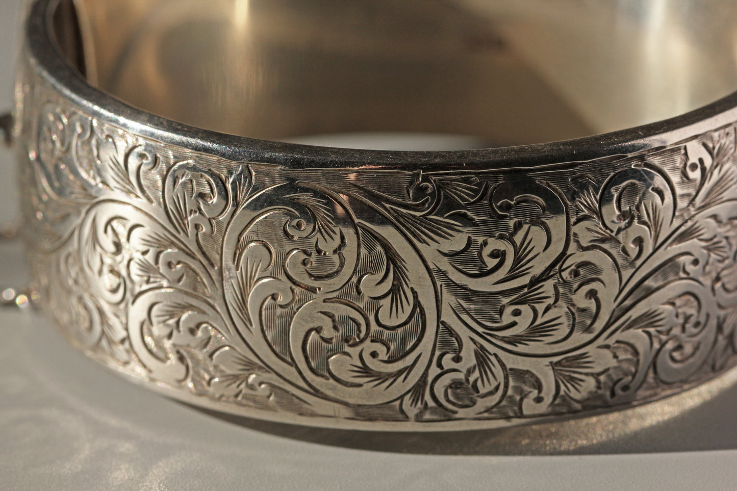 Vintage etched wide chunky cuff bangle, in sterling silver