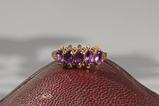 vintage gold amethyst ring with crown detail