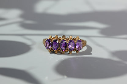 unique vintage gold ring with amethysts