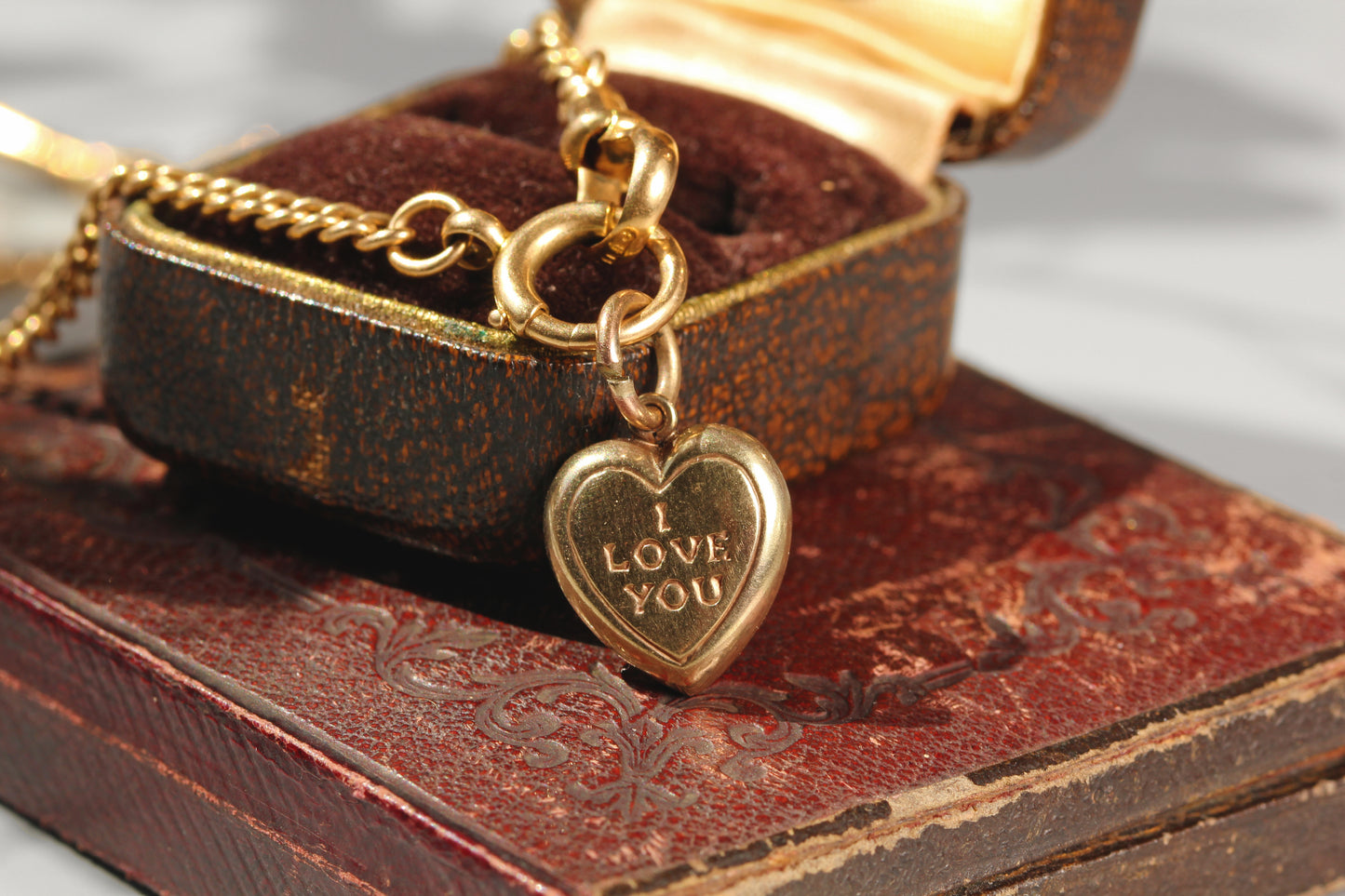 Vintage I love you heart charm, in 9 carat gold