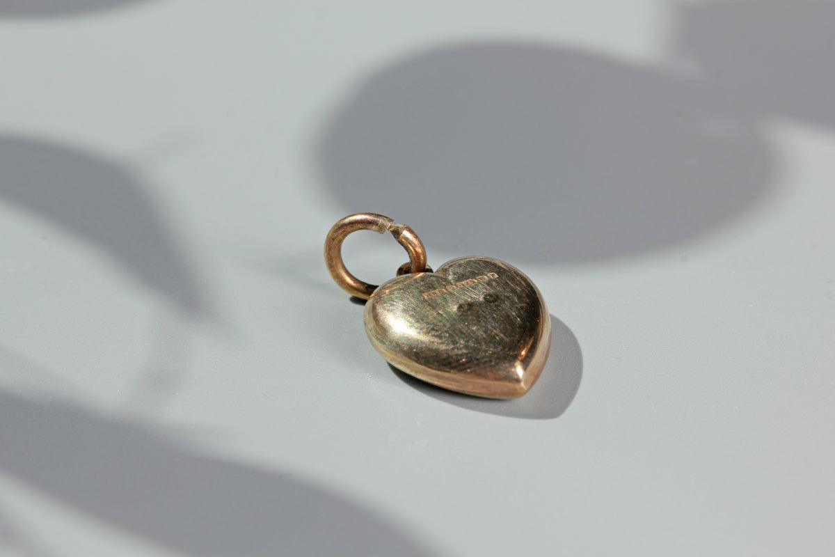 Vintage gold heart charm hallmarked 1968