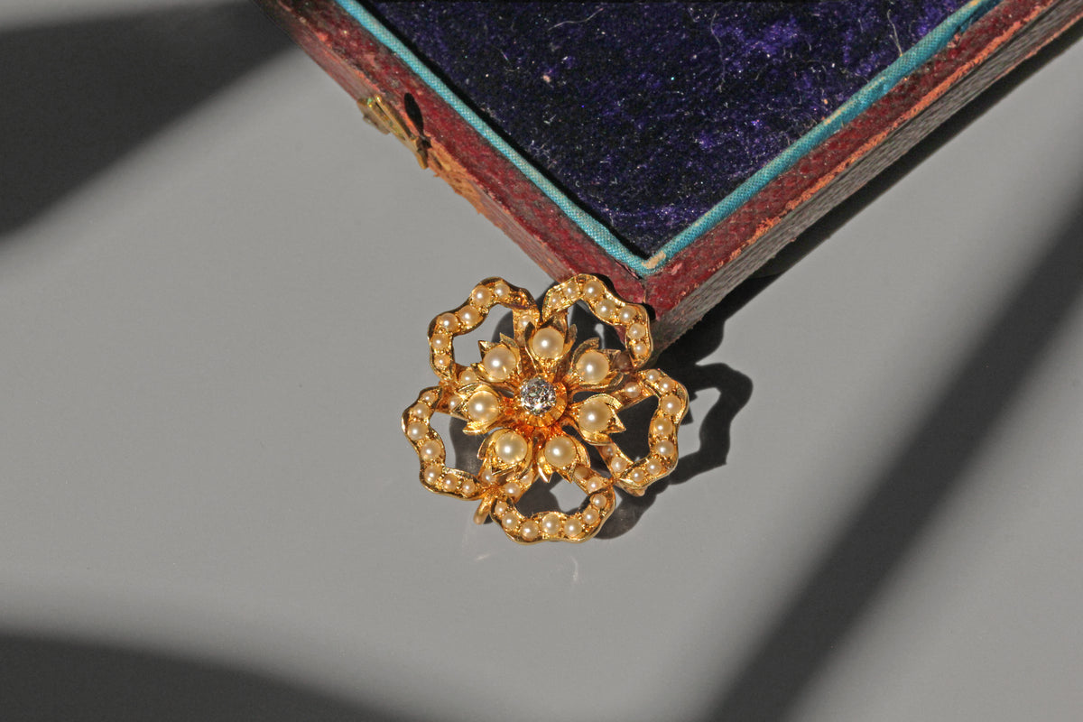 Antique victorian old cut diamond and pearl brooch pendant, in 15 carat gold