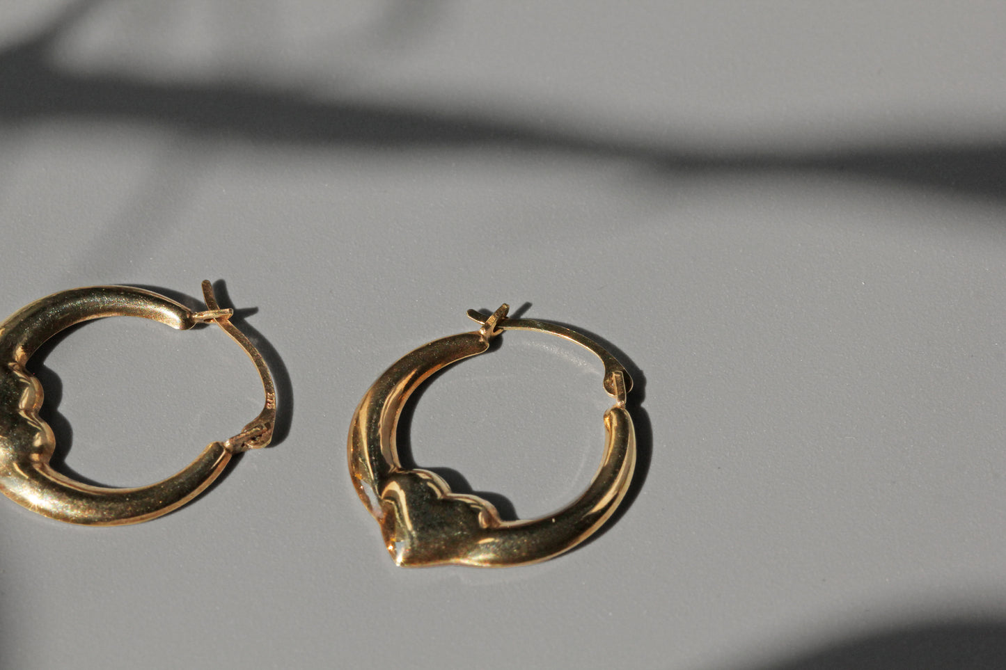 Vintage heart hoop earrings, in 9 carat gold