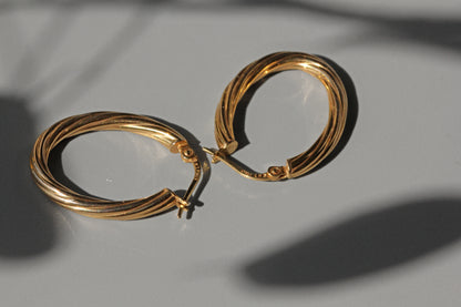 Vintage twist hoop earrings, in 9 carat gold