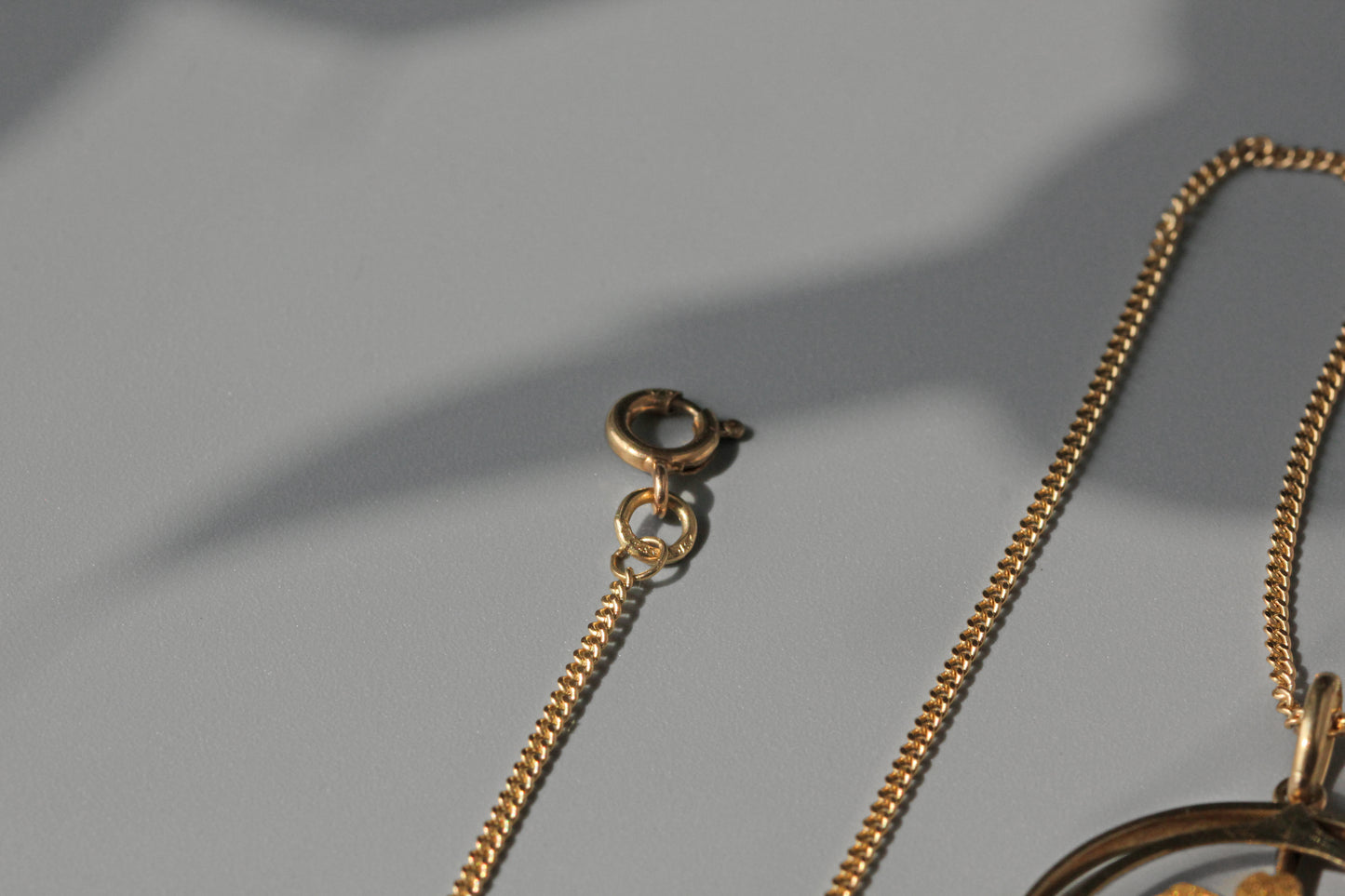 Antique victorian cosmos flower ruby pendant necklace, in 15 carat gold