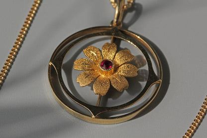 Antique victorian cosmos flower ruby pendant necklace, in 15 carat gold