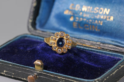 Vintage sapphire and diamond cluster ring, in 18ct gold