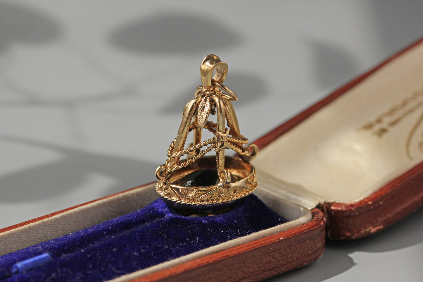 Vintage smoky quartz fob seal, in 9 carat gold