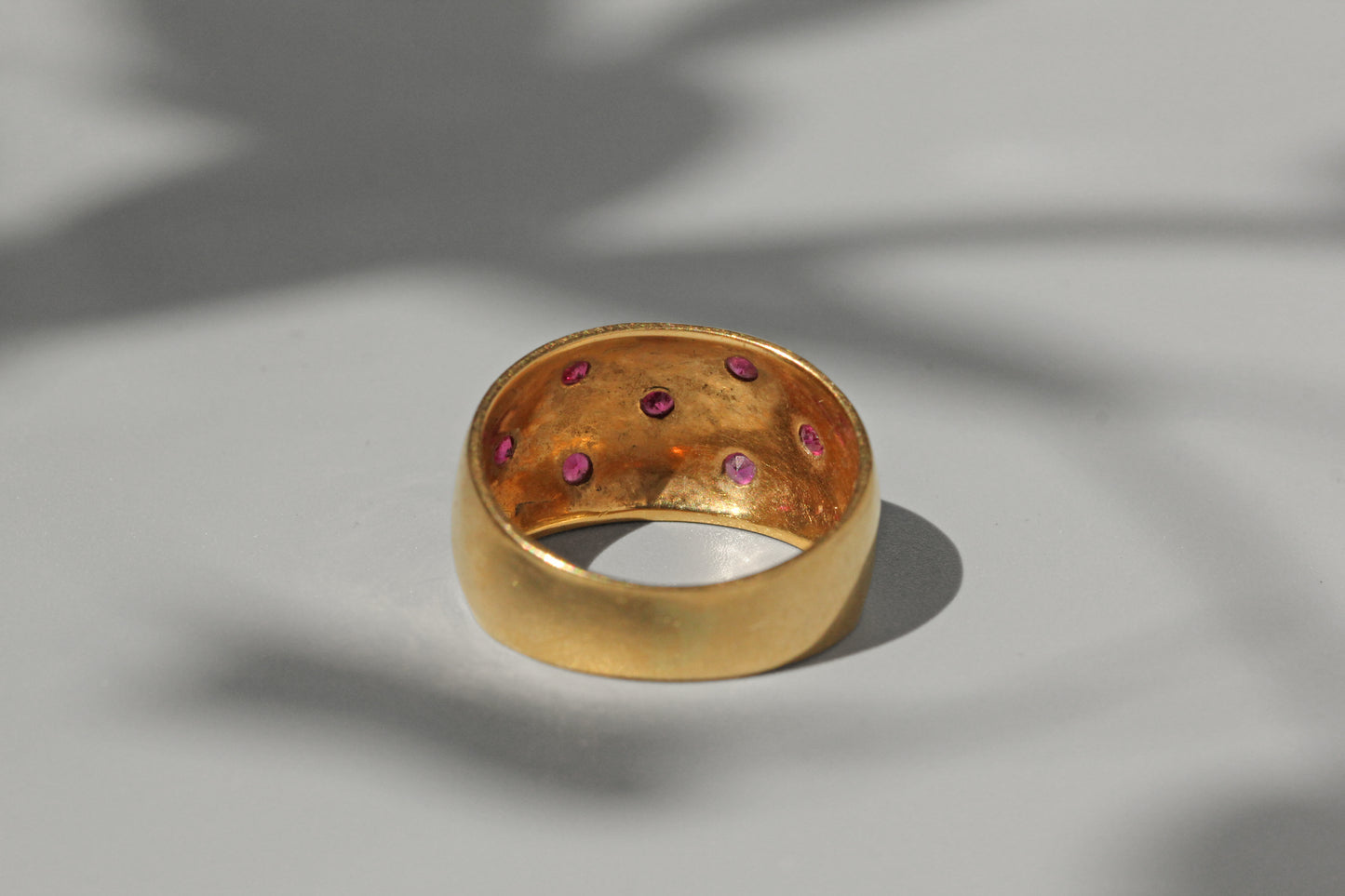 Vintage chunky celestial star set ruby ring, in 18 carat gold