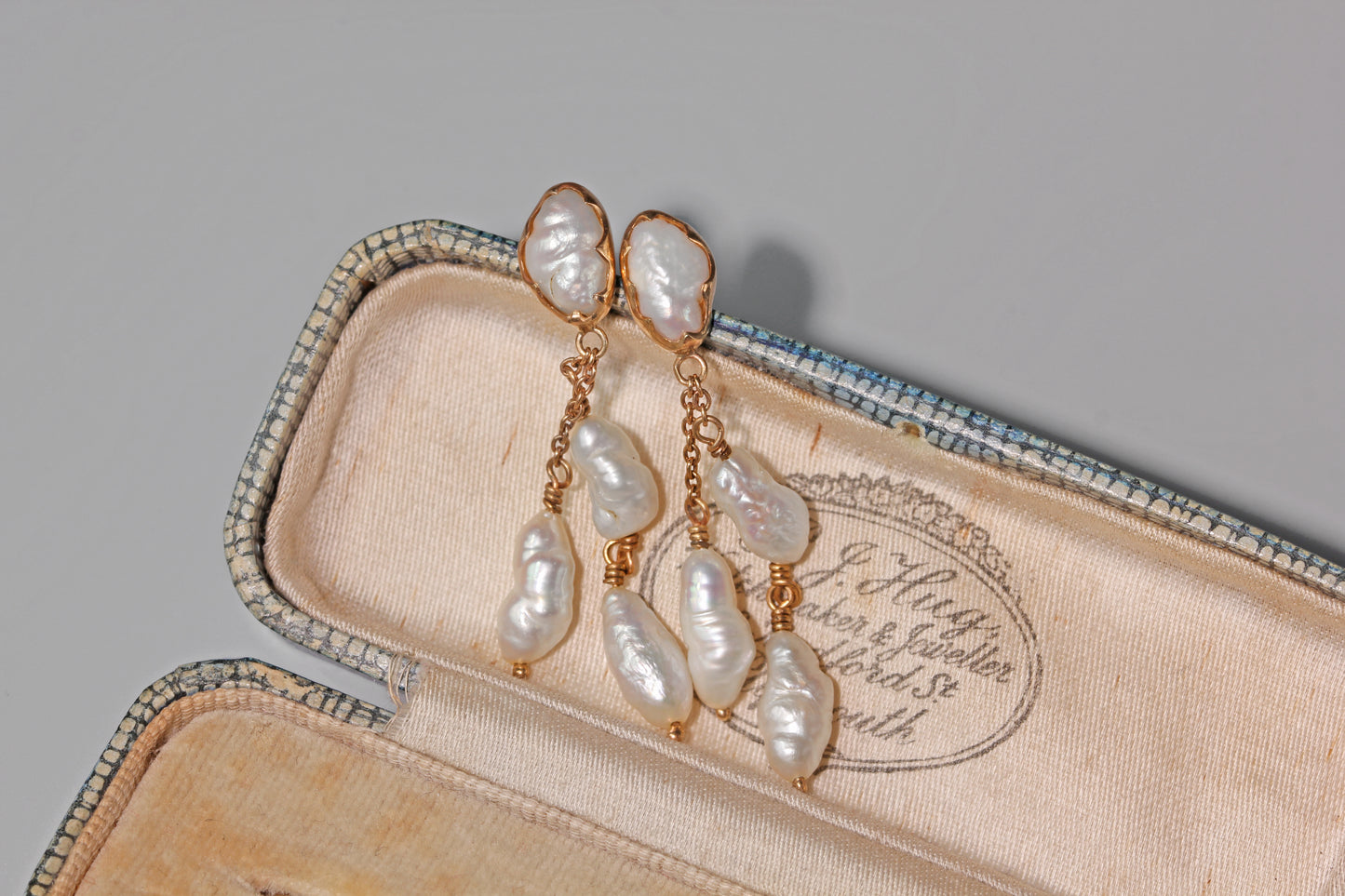 Antique gold baroque pearl dangly earrings in antique box 