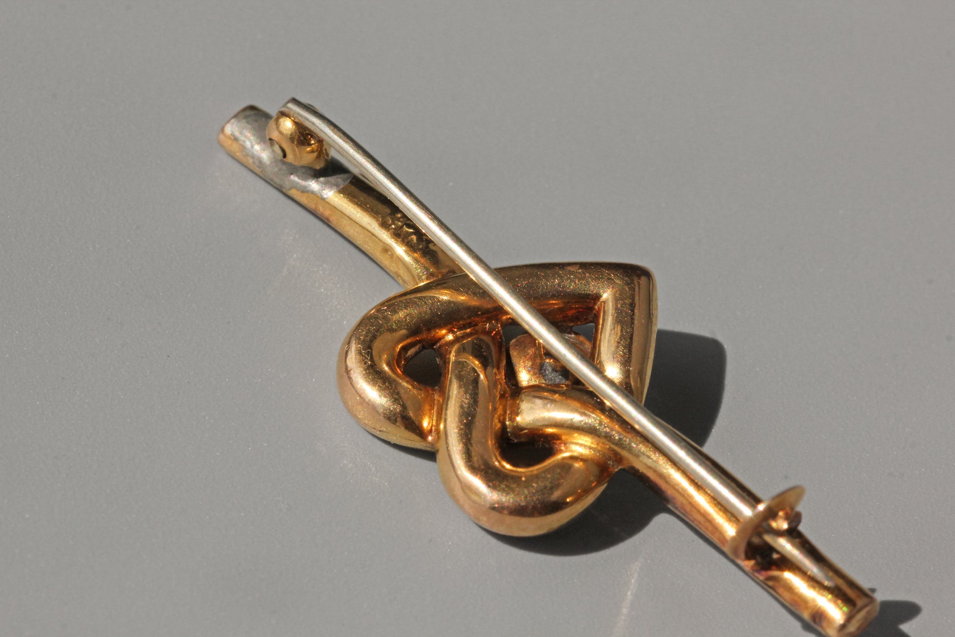 Back view of 9ct antique heart shaped brooch