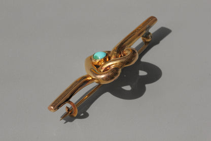 Turquoise stone on heart shaped edwardian brooch